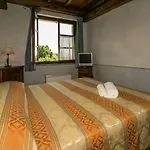 Dom wakacyjny In Montoro Near Montoro Castle *