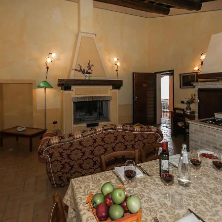 Сasa de vacaciones In Montoro Near Montoro Castle Narni